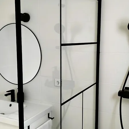 Vakantiehuis Roque Ocean House - Atlantic Serenity Escape São Roque