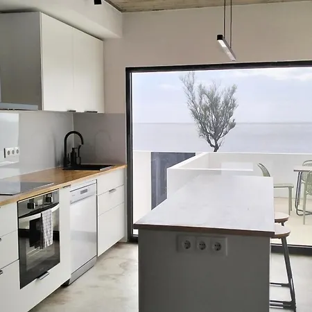 Roque Ocean House - Atlantic Serenity Escape * São Roque