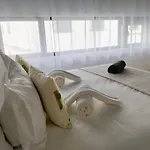 Roque Ocean House - Atlantic Serenity Escape