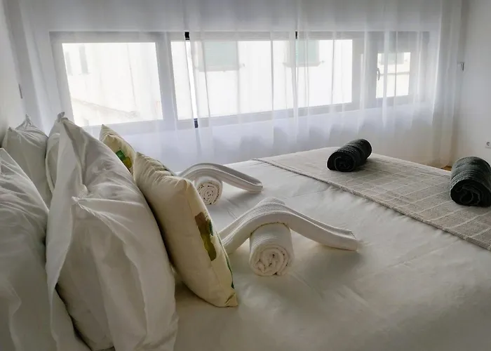 Roque Ocean House - Atlantic Serenity Escape